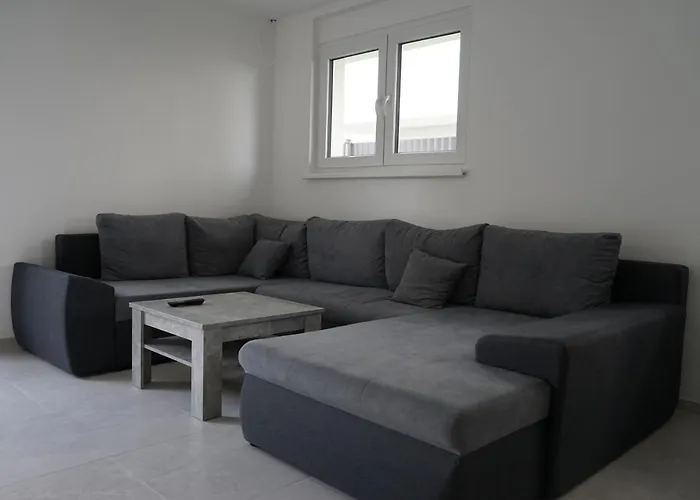 Dm Apartment *